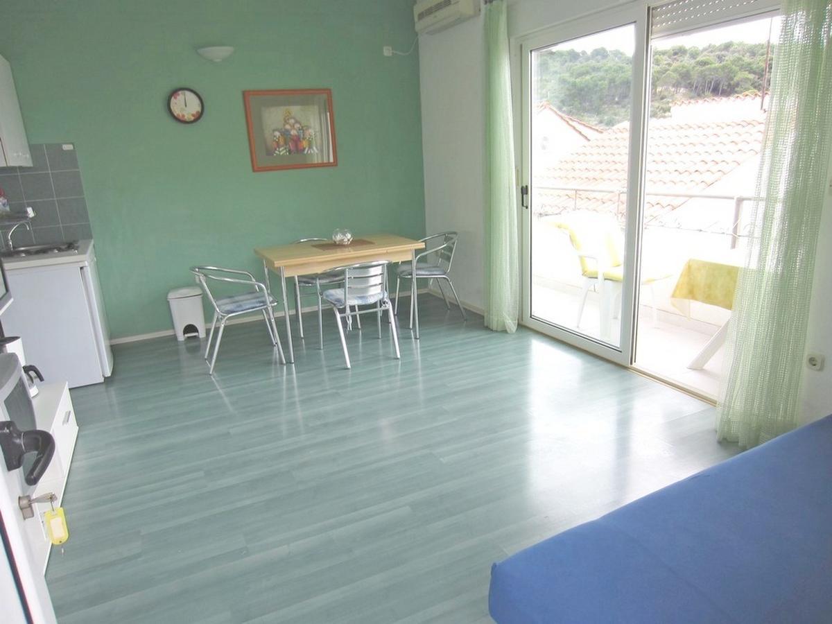 Apartments Zdenka Donji Okrug  Екстериор снимка