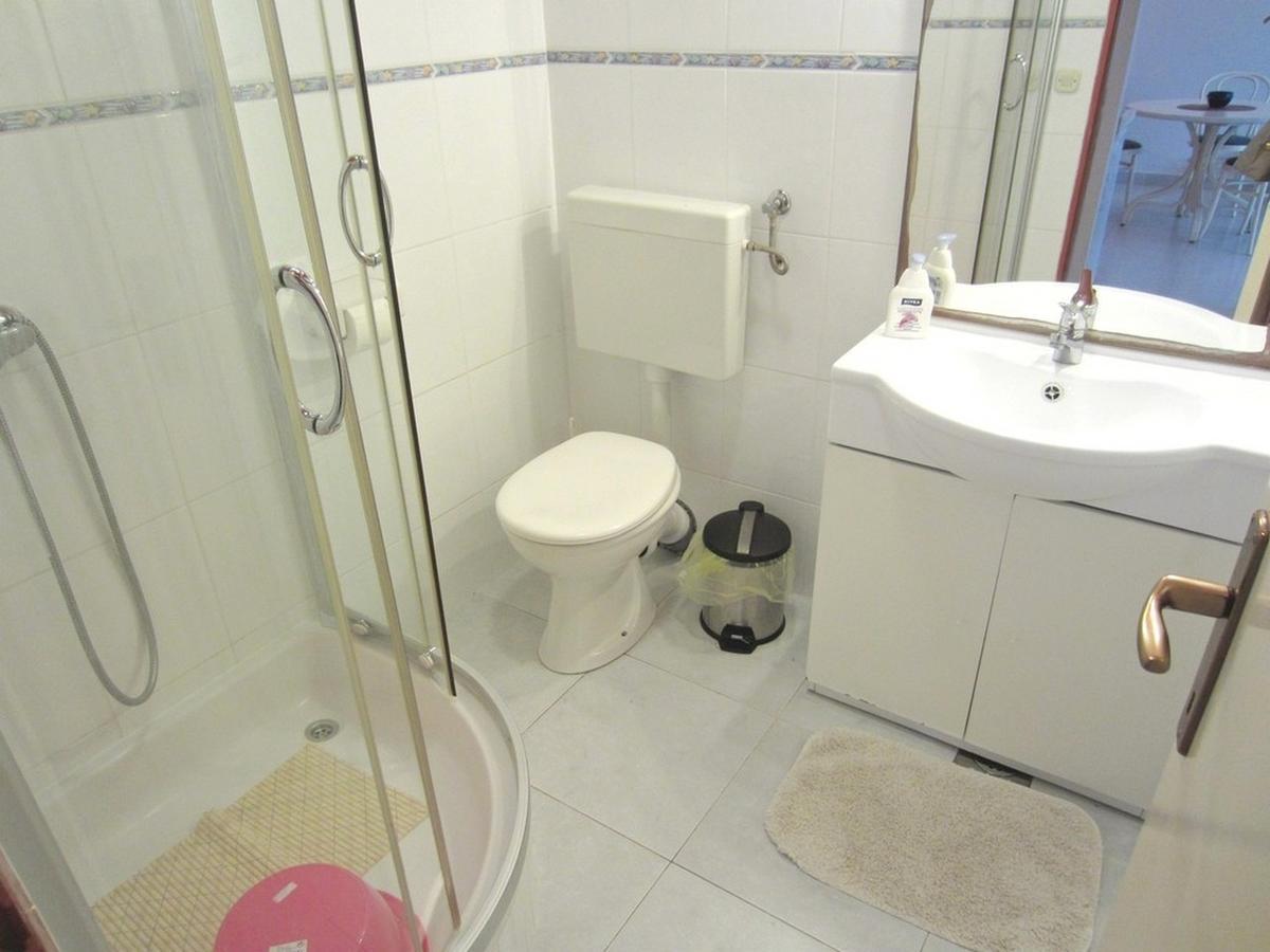 Apartments Zdenka Donji Okrug  Екстериор снимка